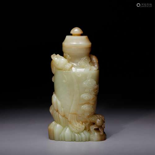 CHINESE CELADON JADE DRAGON COVER VASE