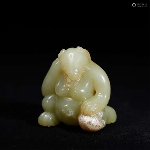 CHINESE YELLOW JADE HAN STYLE BEAR