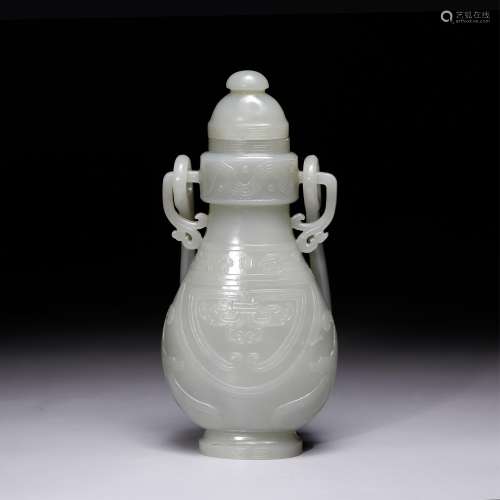 CHINESE QING CELADON JADE COVER VASE