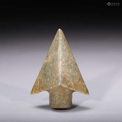 CHINESE CELADON JADE ARROW HEAD