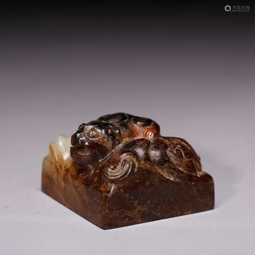 CHINESE JADE SEAL WITH CHILONG