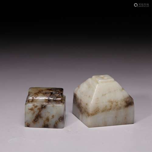 TWO CHINESE JADE SEALS
