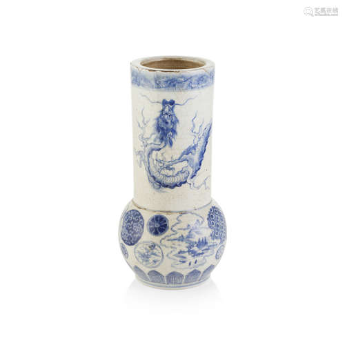 BLUE AND WHITE CRACKLE-GLAZE 'DRAGON' VASE,MEIJI PERIOD