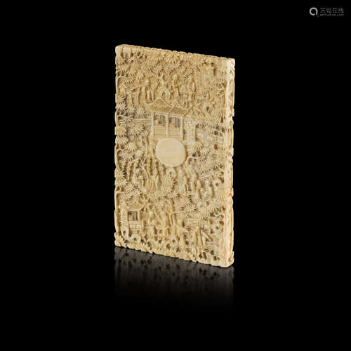 CANTON CARVED IVORY CARD CASE,LATE QING DYNASTY/REPUBLIC PERIOD