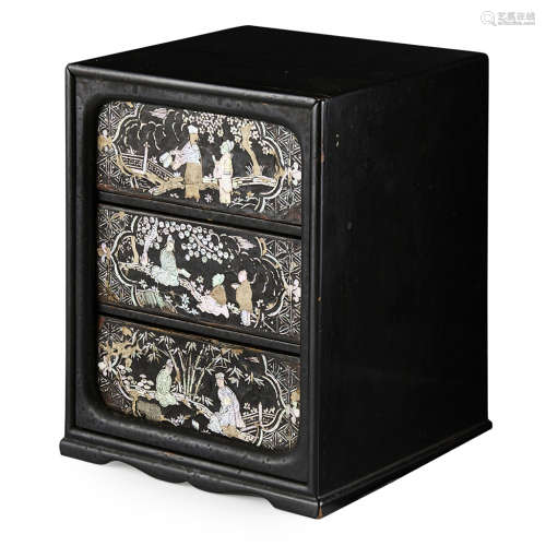 SMALL BLACK LACQUER MOTHER-OF-PEARL INLAID CHEST