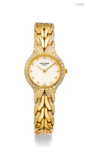 百达翡丽　精致黄金镶钻女装链带石英腕表，型号4816/3，年份约2016，附原厂保养证明