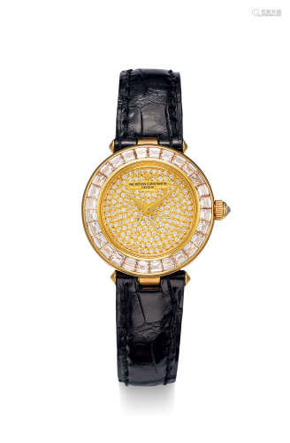 江诗丹顿　精致黄金镶钻石女装机械腕表，年份约2000