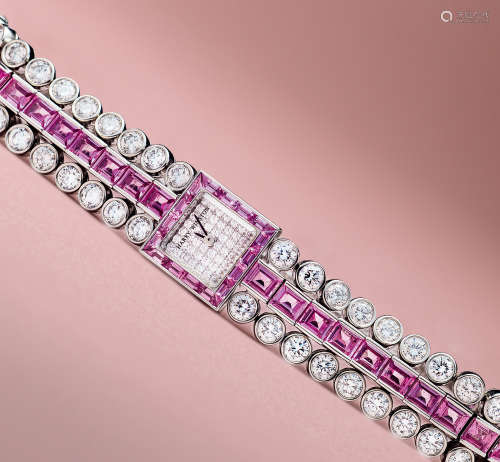 海瑞温斯顿　精美高贵，白金镶钻石及粉红刚玉女装石英链带腕表，年份约2000，附原厂表盒