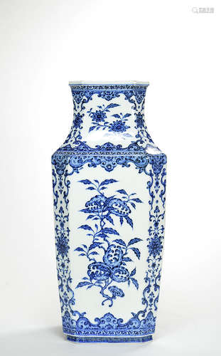 Chinese Blue and White Fruit Vase