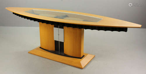 Attr. Dakota Jackson, Modern Maple Table