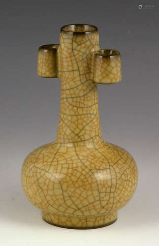 Chinese Ge Type Vase