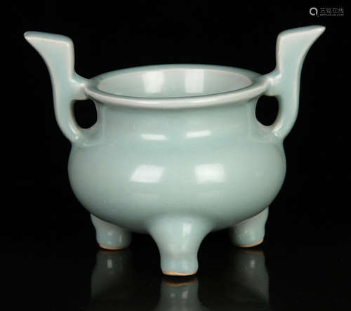 Chinese Blue Glazed Censer