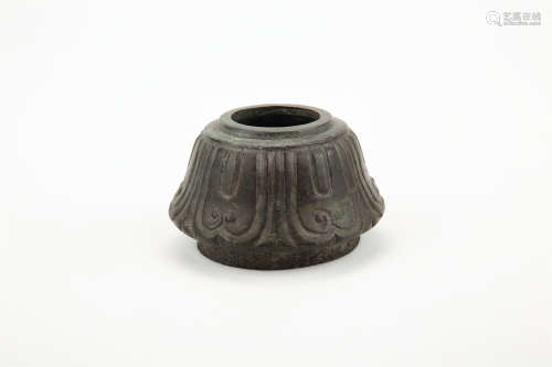 A Chinese Bronze Brush Pot
