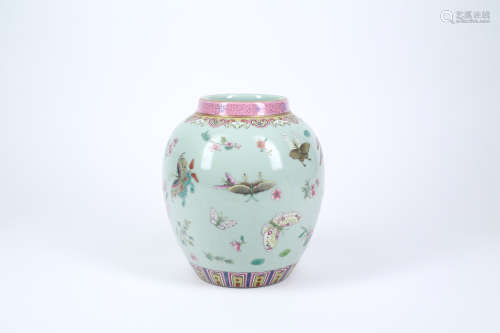 A Chinese Famille-Rose Porcelain Jar