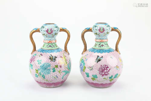 Pair Chinese famille rose porcelain vase,