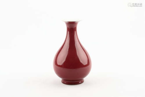 Chinese red glazed porcelain vase