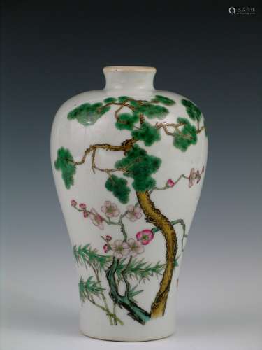 Chinese famille rose porcelain Meiping, Yongzheng mark.