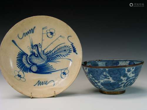 Chinese blue and white porcelain plate and bowl.