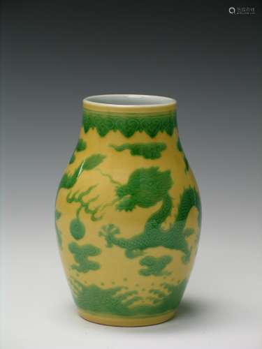 Chinese yellow and green glazed porcelain vase, dragon