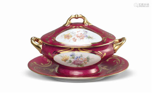 十九世纪 法国皇家红小汤碗 （一组）