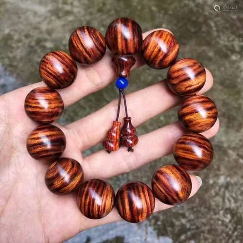 Natural Hainan Huang Hua Li Bracelet