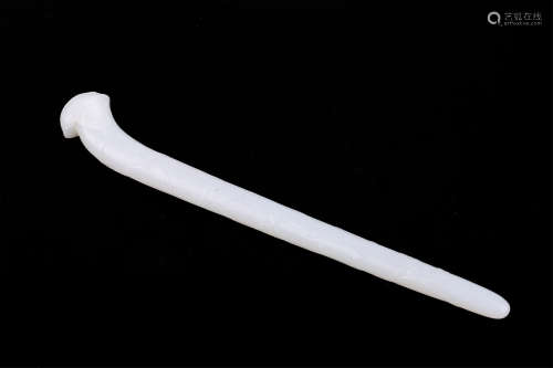 A CHINESE CARVED WHITE JADE HAIR PIN