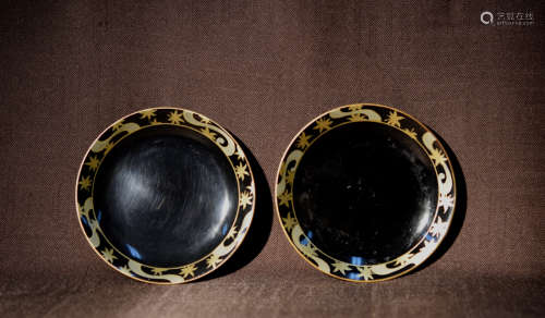 Pair Japanese Lacquer Dish