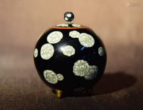 Japanese Cloisonne Censer with Unusual Design