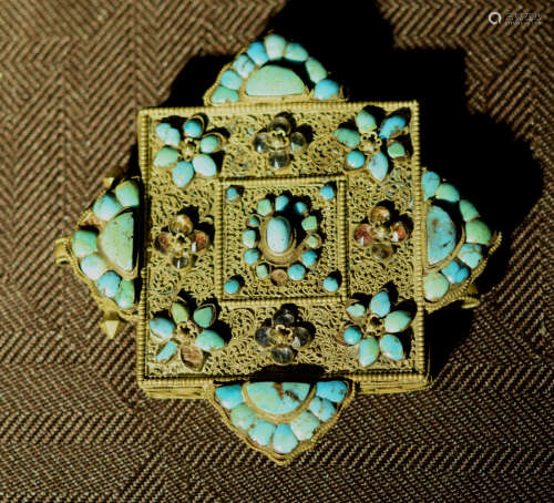 Tibet Nepal Silver Pedant with Turquois and Jewel Inlay