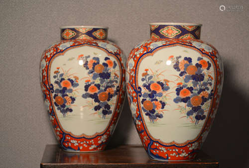 Pair Japanese Fukugawa Porcelain Vases