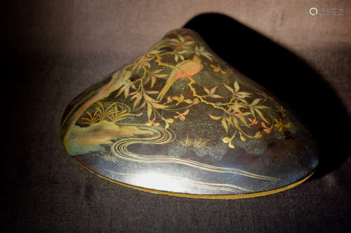 Japanese Lacquer Shell Formed Box