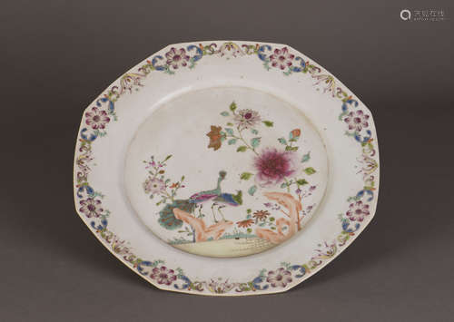 A CHINESE OCTAGONAL PORCELAIN PLATE