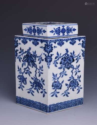 A CHINESE BLUE AND WHITE SQUARE-FORM JAR WITH COVER