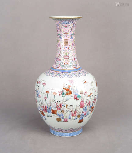 A HUNDRED BOYS FAMILLE ROSE VASE