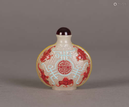 A PEKING GLASS SNUFF BOTTLE OF FORTUNE AND LONGEVITY