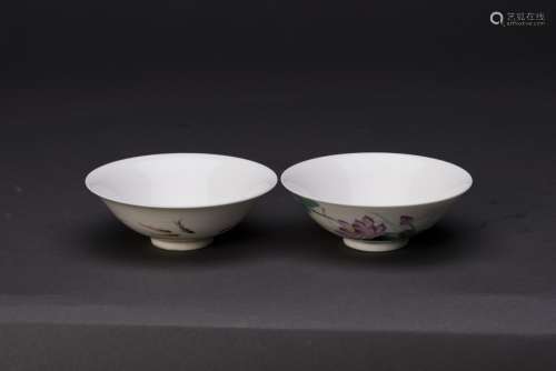 TWO FAMILLE ROSE PORCELAIN SMALL DISHES