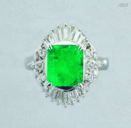 鉑金 祖母綠 鑽石 戒指