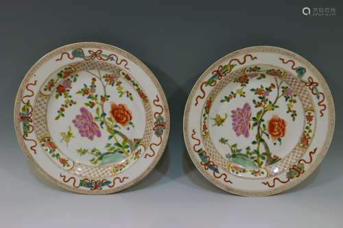 PAIR CHINESE ANTIQUE FAMILLE ROSE DISH - 18TH CENTURY