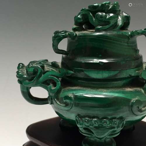 CHINESE ANTIQUE MALACHITE CENSER .