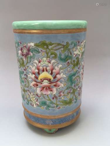 A FAMILLE ROSE PORCELAIN  BRUSH HOLDER  YONGZHENG MARK