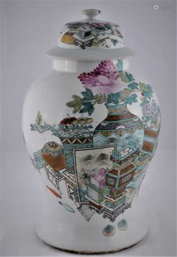 Porcelain covered jar. China. Early 20th century. Decoration of the 