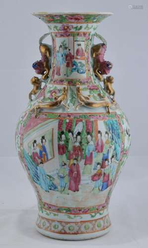 Porcelain vase. China. 19th century. Rose Mandarin ware. Applique decoration of Foo Dogs and Dragons. 16