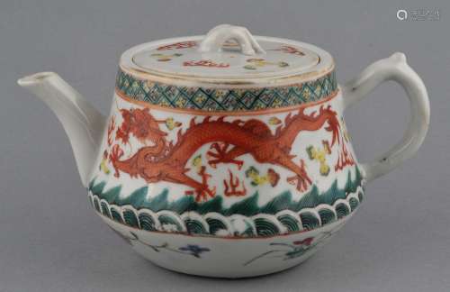 Porcelain teapot. China, Kuang Hsu mark (1875-1908) and of the period. Decoration of iron and red dragons and Famille Rose clouds and flowers. (Minor loss to enamels). 7