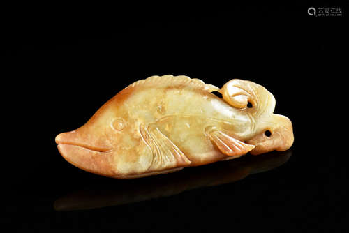 JADE CARVED 'FISH' ORNAMENT