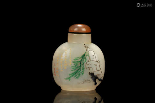 AGATE CARVED 'POETRY' SNUFF BOTTLE