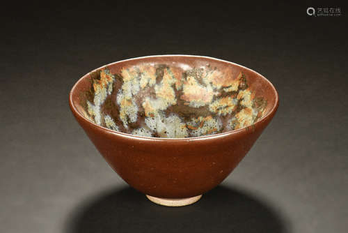 BROWN GLAZED 'IRON RUST' BOWL