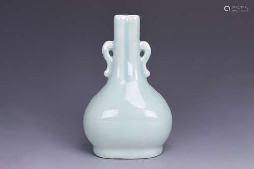 CELADON GLAZED BOTTLE VASE WITH HANDLES