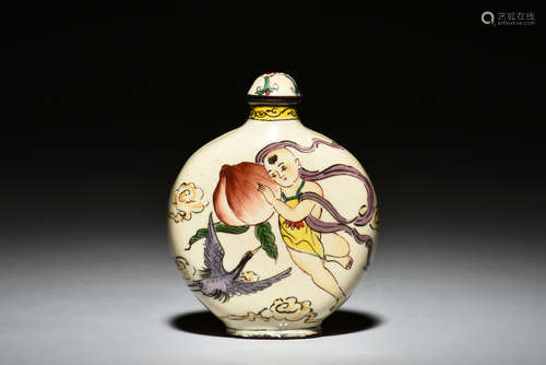 CLOISONNE ENAMELED 'BOY' SNUFF BOTTLE