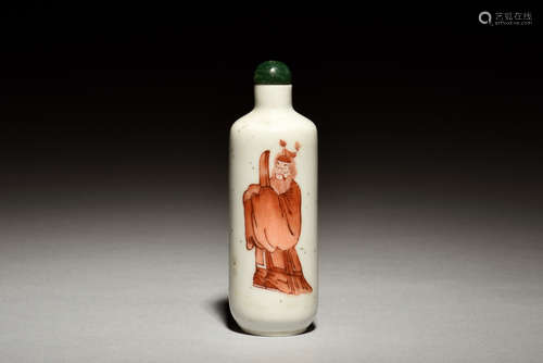 UNDERGLAZE RED 'ZHONG KUI' SNUFF BOTTLE