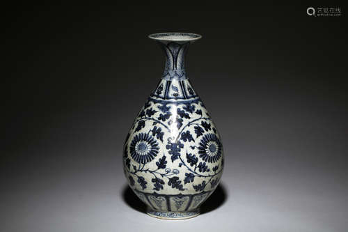 BLUE AND WHITE 'CHRYSANTHEMUM FLOWERS' VASE